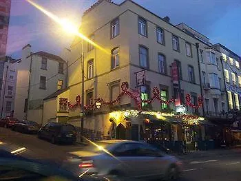 Windsor House 2*