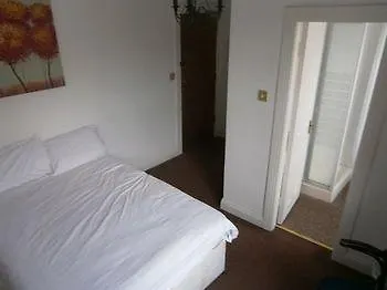 Windsor House 2* 코크